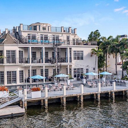 The Modern Castle Canal View Access Rooftop Living Greenhouse Vlllas Fort Lauderdale Esterno foto