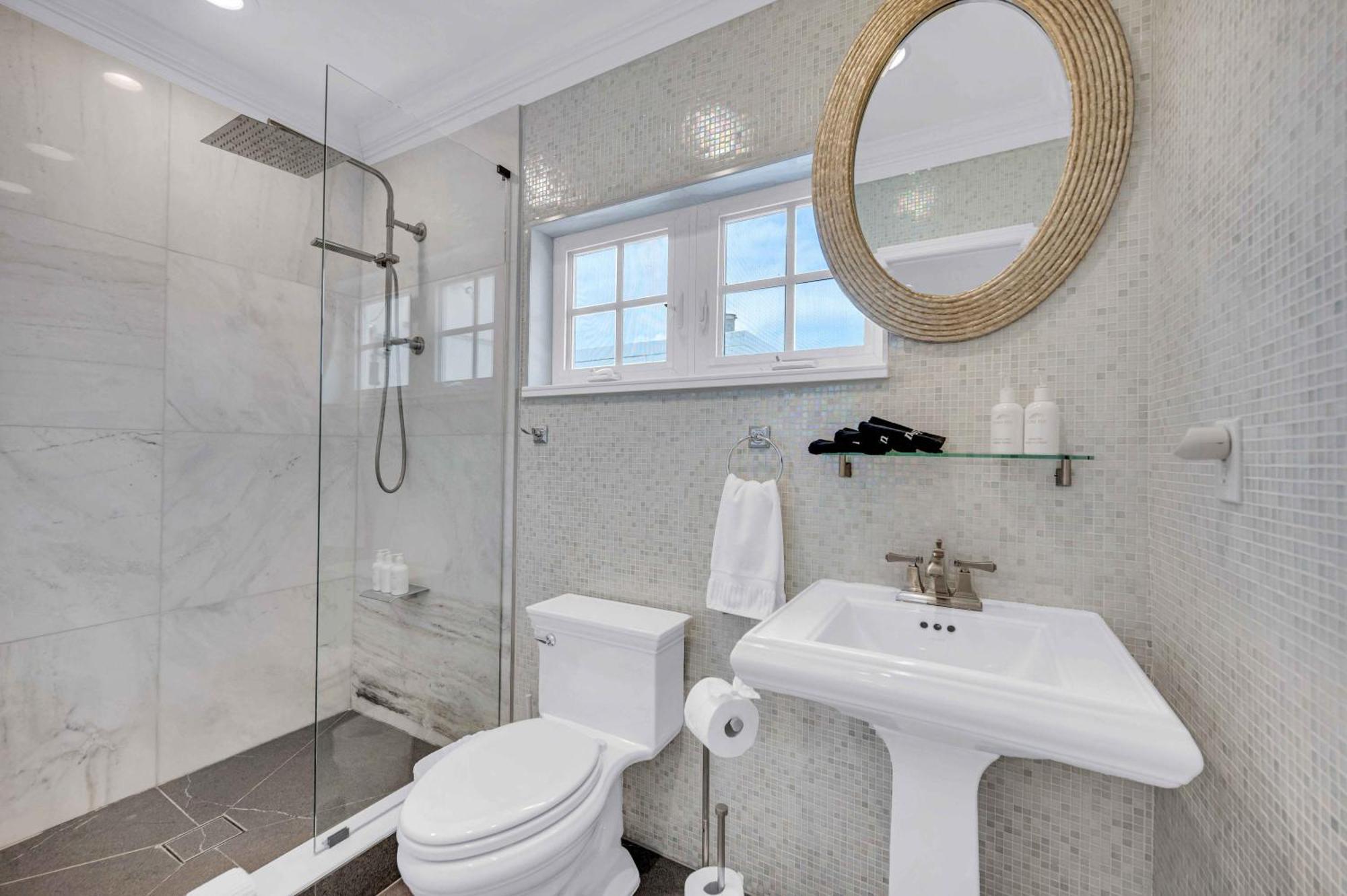The Modern Castle Canal View Access Rooftop Living Greenhouse Vlllas Fort Lauderdale Esterno foto